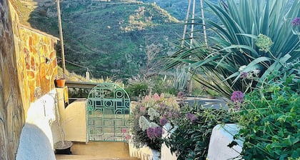 Casa Cueva Barranco Hondo