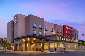 Exterior - Best Western Plus Rialto (Rialto)