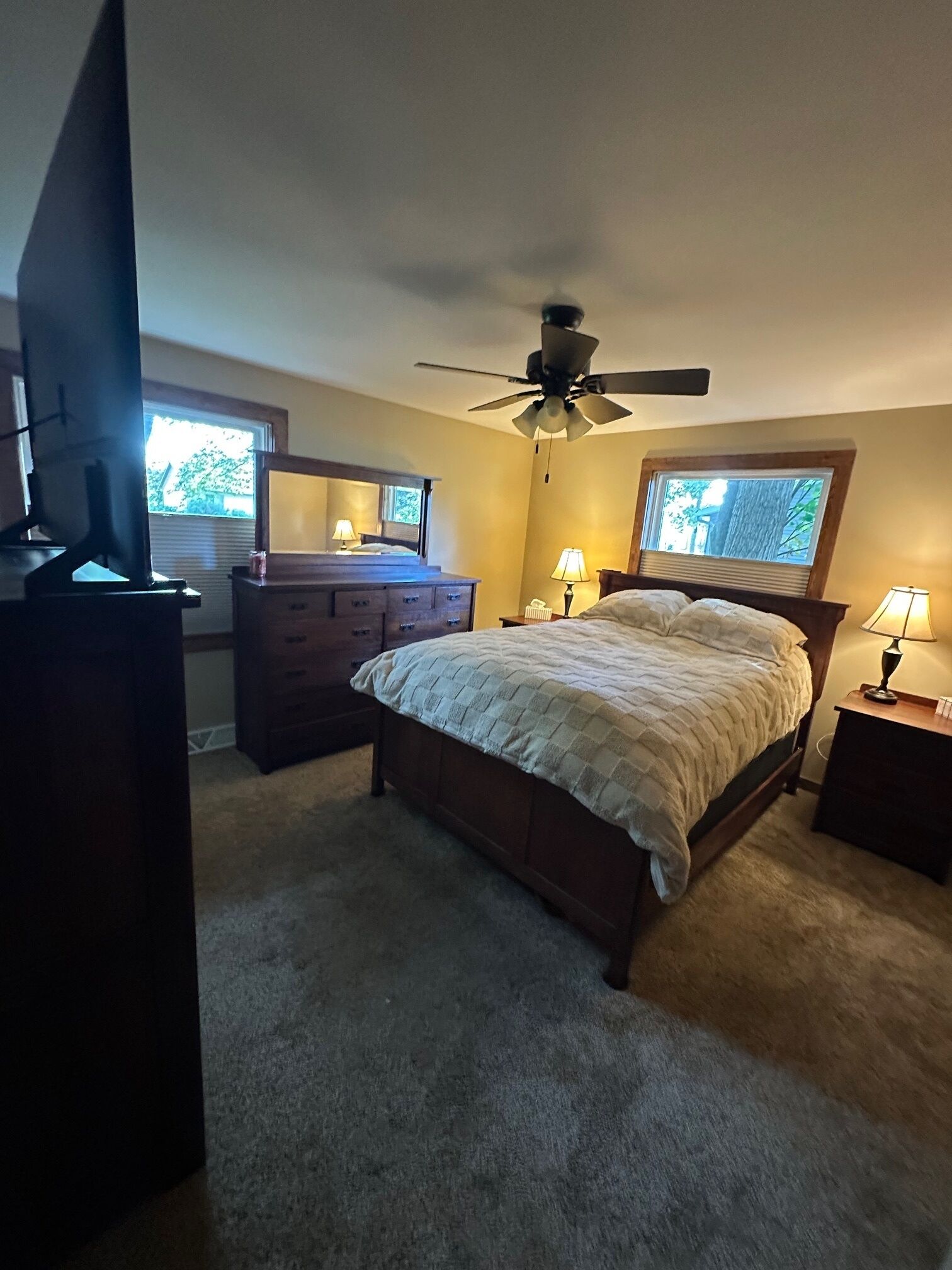 4 dormitoris, wifi gratuïta i roba de llit 