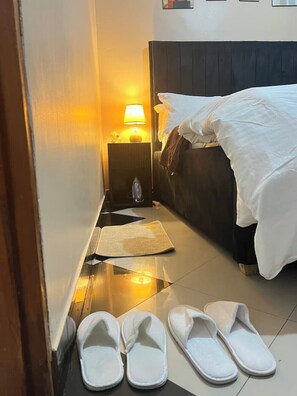 1 Schlafzimmer, Bügeleisen/Bügelbrett, Internetzugang