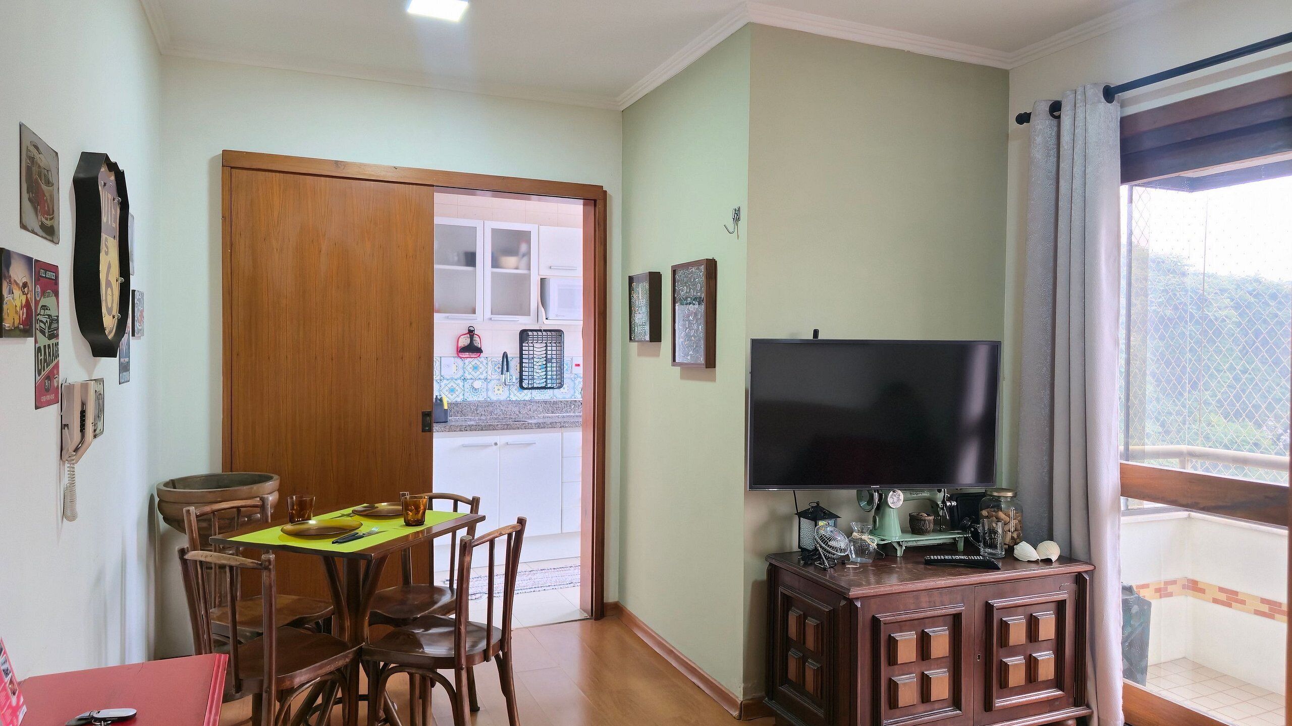 Apartment | Dining
