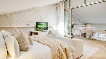 Apartment | 3 bedrooms, Internet