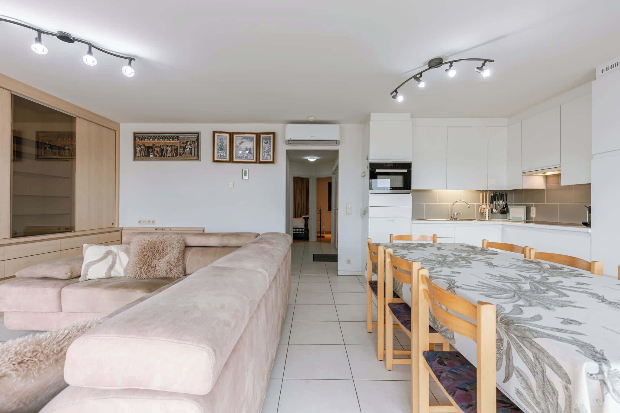 公寓 | 2 多间卧室、办公桌