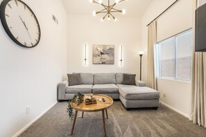 Smart TV, fireplace, computer monitors