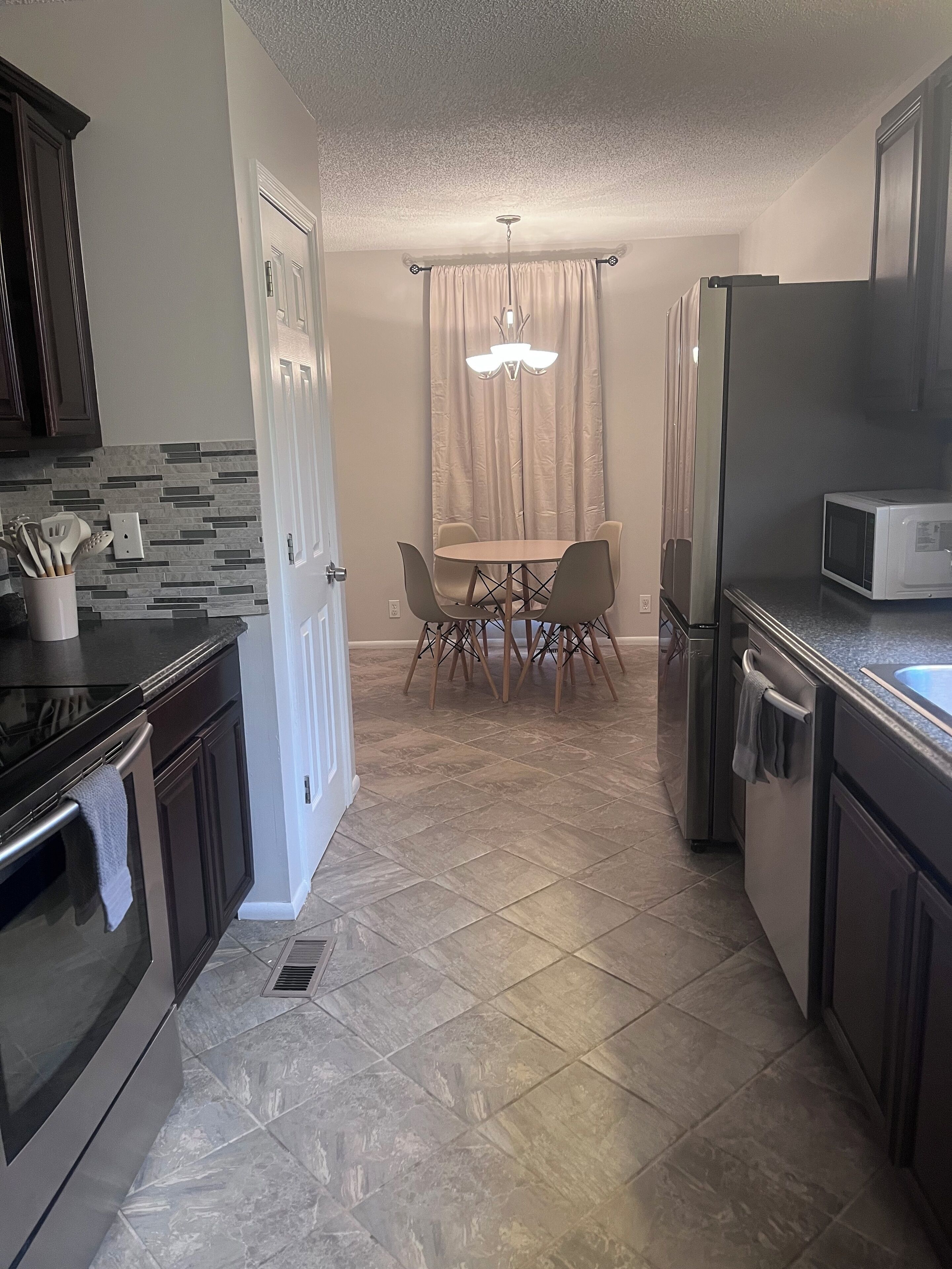 Microondas y lavavajillas 