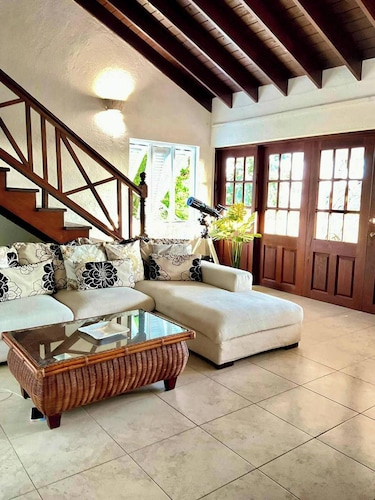 Harbor View 3bd by Zenbreak