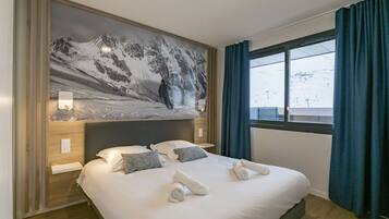 1 chambre, lit parapluie, Wi-Fi gratuit, draps fournis