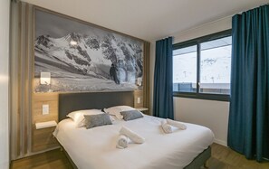 1 bedroom, travel crib, free WiFi, bed sheets