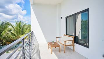 Standard Apartment | Terrace/patio