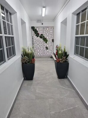 Interior - The Castle ᴳ (Philipsburg)