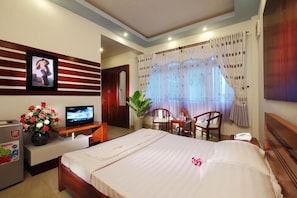 In-room safe, free WiFi
