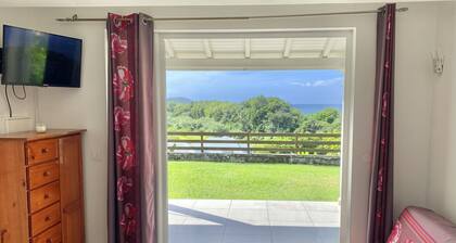 Villa Blessing- quiet air-conditioned accommodation with private terrace 300m from the beach