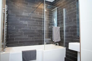 Towels - Brynrhedyn, Tresaith (Tresaith)