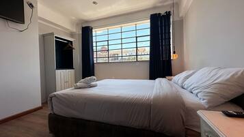 3 habitaciones y acceso a internet