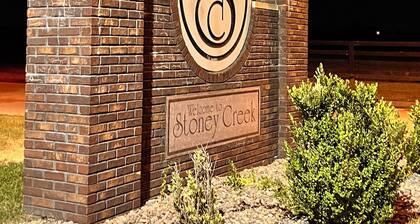 Cozy 3-bedroom 2-bath house with AC in Berea