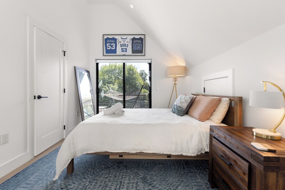 Beautiful view of Austin Upscale Loft Homes For Sale