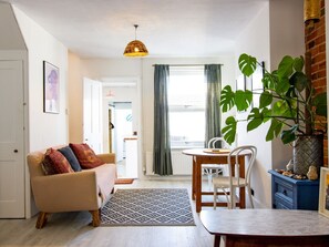 تلفزيون، كُتُب