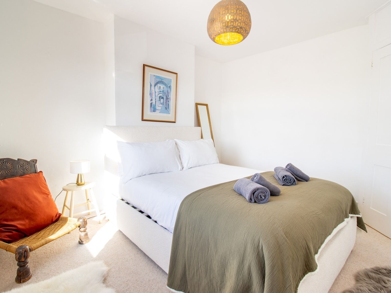 2 bedrooms, iron/ironing board, free WiFi, bed sheets