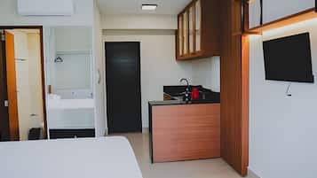 Escrivaninha, espaço de trabalho para notebook