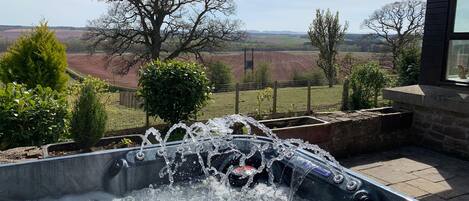 Bañera de hidromasaje exterior