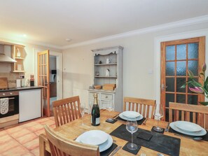 Dining - The Cottage (Perth)
