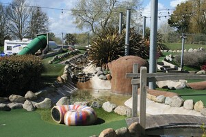 Cottage | Property grounds