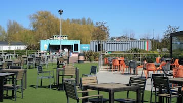 Cottage | Outdoor dining