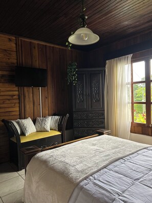 3 sovrum, strykjärn/strykbräda, wi-fi och sängkläder