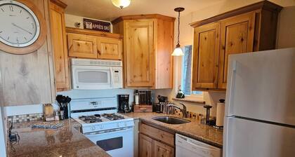 Heavenly Stagecoach Ski Retreat