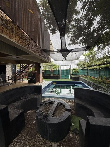 Casa Andrea Bella: Fun House with Pool