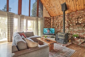 Smart-TV, peis og kontorer