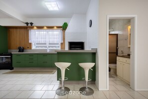 Departamento básico | Cocina privada