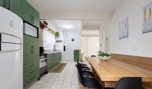 Departamento básico | Cocina privada