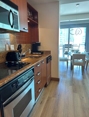 Appartement Familial, balcon, vue mer | Cuisine privée