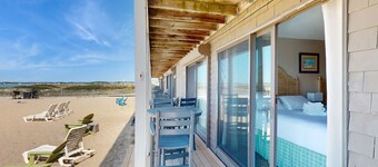 Sandbar Inn - Dog Friendly