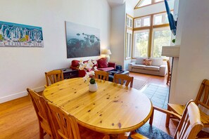 Appartamento, 2 camere da letto | Area soggiorno