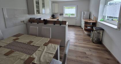Gemütliche Untergeschoss-Ferienwohnung in Streithausen im Westerwald