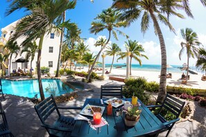 Restaurant - Pelican Reef Villas Resort (San Pedro)