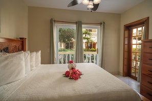 2 Bedroom Garden View | خزنة داخل الغرفة وستائر تعتيم ومكواة/لوح كي وواي فاي مجانًا