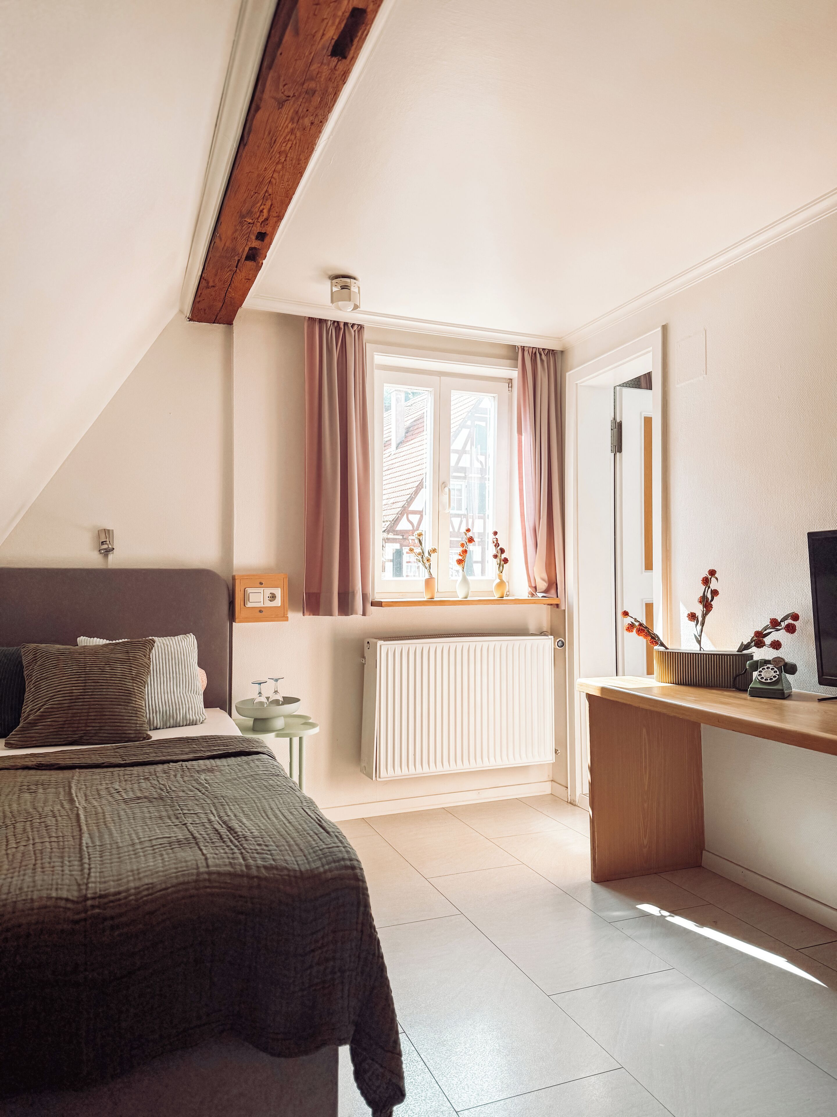 Twin Room, City View | Free WiFi