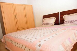 4 Schlafzimmer, Internetzugang, Bettwäsche