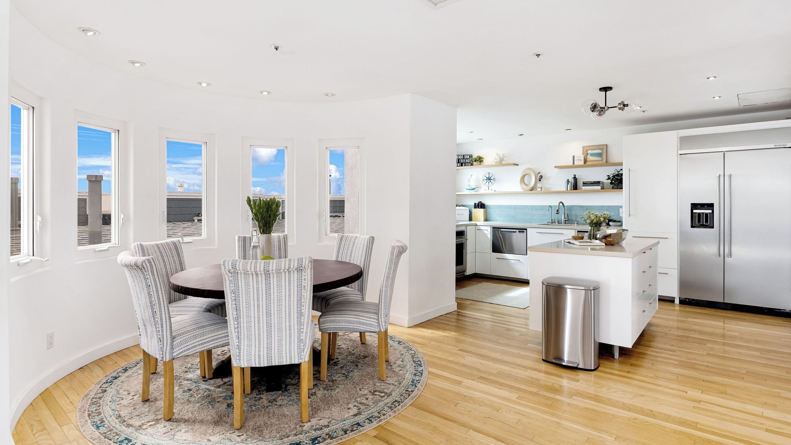 Talo (3 Bedrooms) | Sisätilat