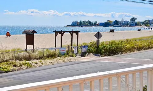 Newly Renovated Rental with Private Beach Access!