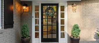 Dock, Hot Tub & Kayaks on Lake Norman Lakeside Gem by Avantstay