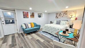 Accès au Wi-Fi (inclus), literie fournie