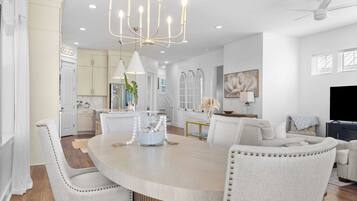 House (4 Bedrooms) | Bahagian dalam