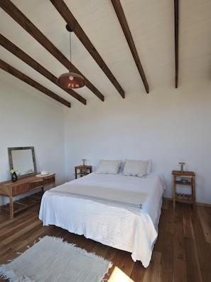 Deluxe Double or Twin Room, Mountain View | Free WiFi