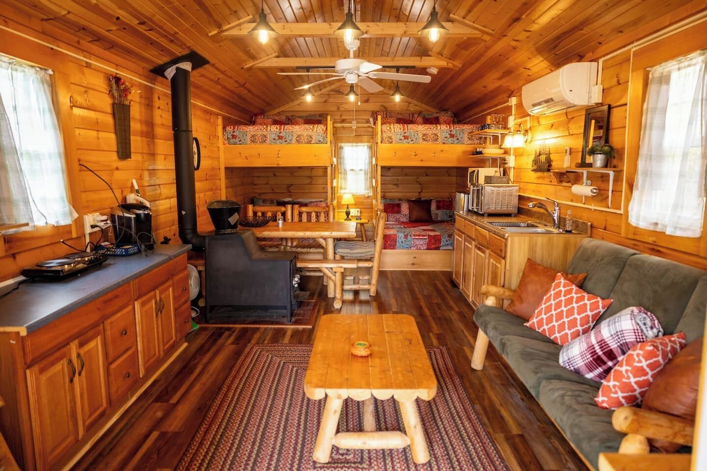 Smart TV, fireplace, DVD player