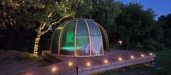 Tiny house Private Jacuzzi Dome