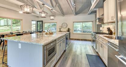 Herrington Lake Retreat w/ Dock, 1 Mi to Marina!